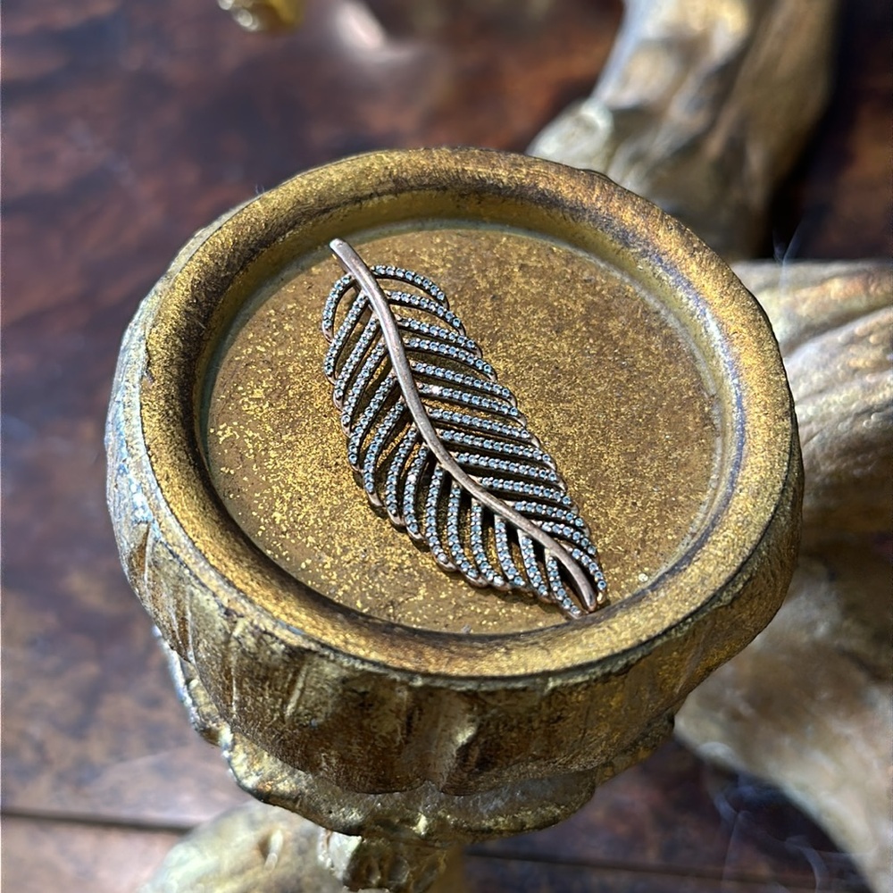 Pandora Rose Light as a Feather Pendant Necklace